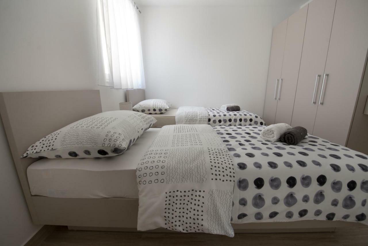 Bonus And Private Parking Apartamento Split